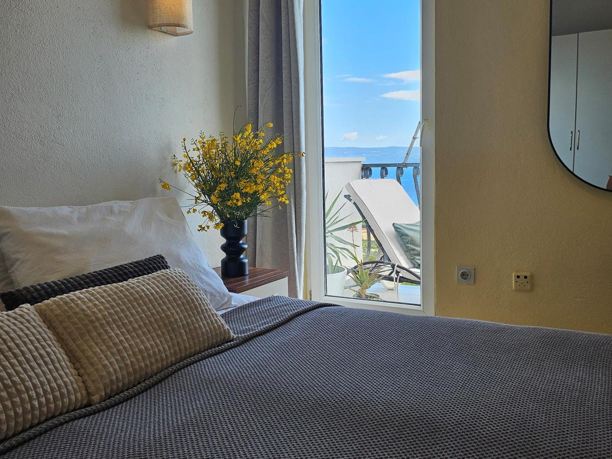 Apartment Wish Подстрана Экстерьер фото
